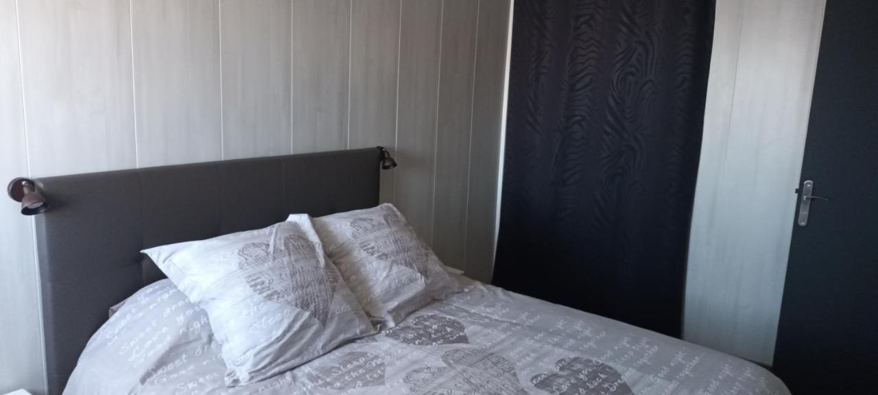 Ferienwohnung Le Queirele Le Lavandou Exterior foto